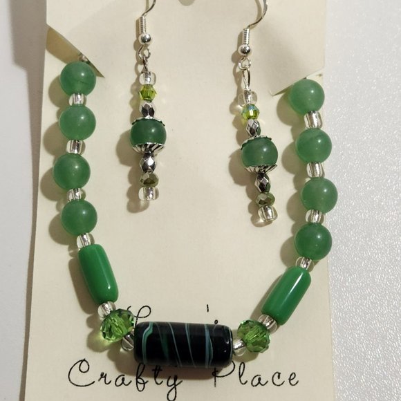 Green Jade Aventurine Silver Black Bracelet Earrings Set - Picture 3 of 7